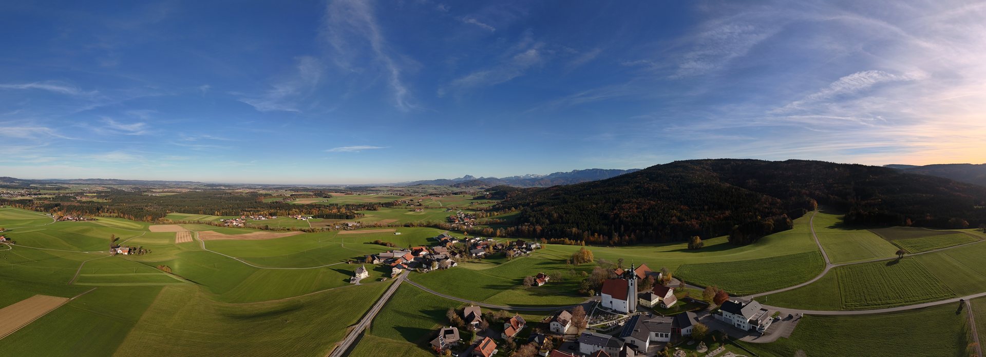 Umgebung Weißenkirchen im Attergau
